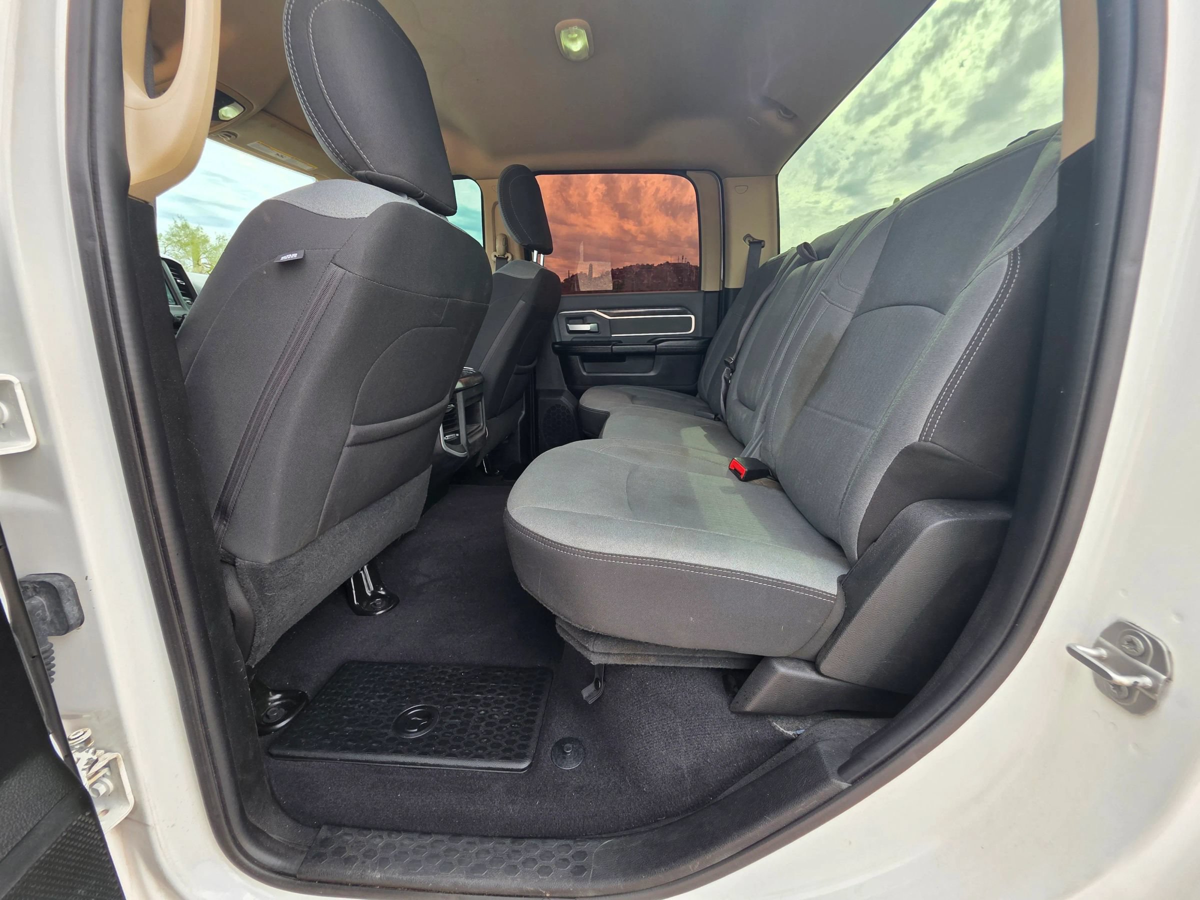 Used 2020 RAM 3500 Lone Star w/ Level 1 Equipment Group AWD/4WD image 10