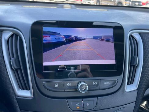 Used 2023 Chevrolet Malibu LT image 17