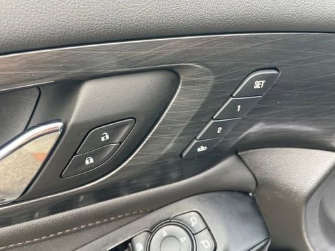 Used 2023 Chevrolet Traverse High Country w/ LPO, Floor Liner Package FWD image 13
