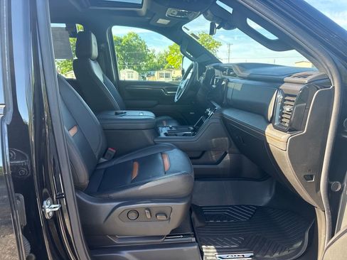 Used 2024 GMC Sierra 2500 AT4 w/ AT4 Premium Plus Package AWD/4WD image 25