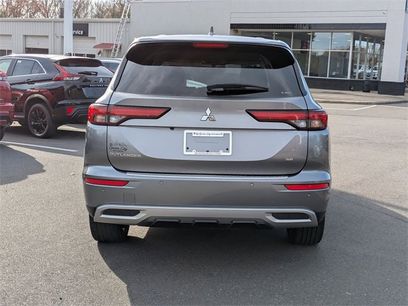 Used 2022 Mitsubishi Outlander SE