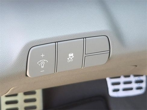 New 2026 Hyundai Elantra Sport w/ Cargo Package image 13