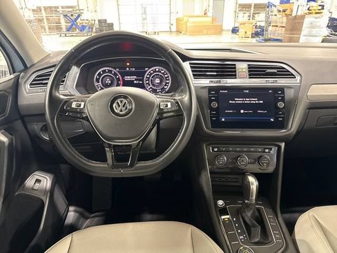 Used 2019 Volkswagen Tiguan SEL w/ 3rd Row Seat Package AWD/4WD image 21