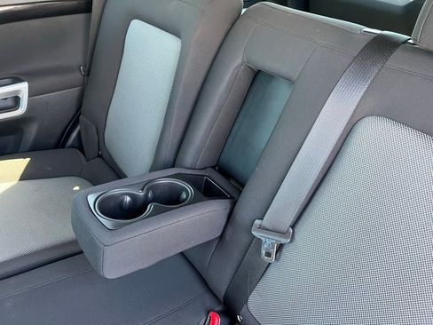 Used 2013 Chevrolet Captiva Sport LT FWD image 18