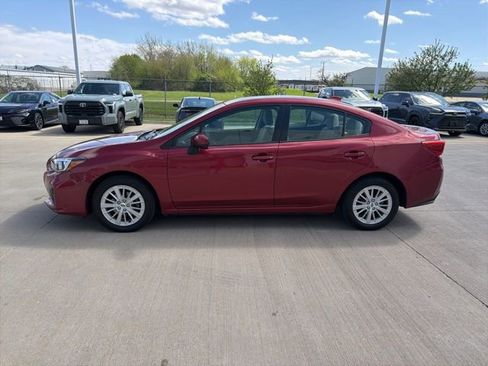 Used 2018 Subaru Impreza 2.0i Premium AWD/4WD image 2