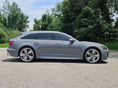 Used 2023 Audi RS 6 AWD/4WD image 12