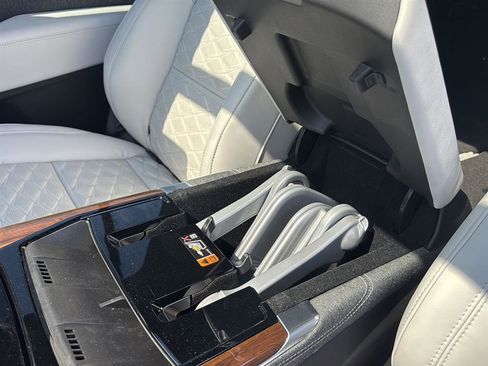 Used 2026 Cadillac Escalade Platinum Sport image 35