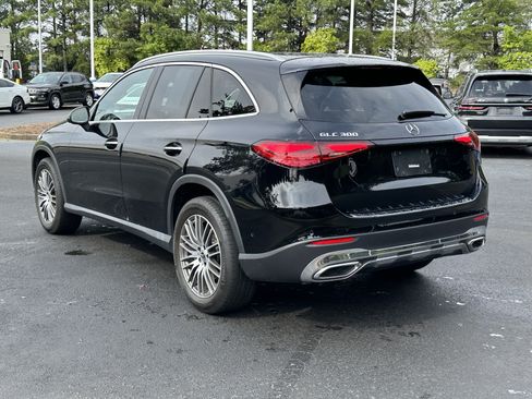 Used 2024 Mercedes-Benz GLC 300 image 11