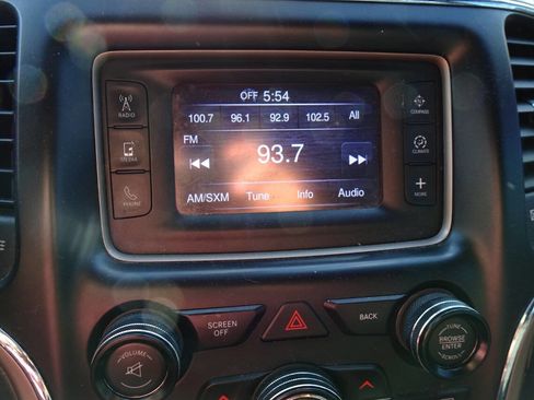 Used 2014 Jeep Grand Cherokee Laredo w/ Quick Order Package 23E AWD/4WD image 24