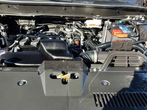 Used 2025 Honda CR-V EX-L image 23