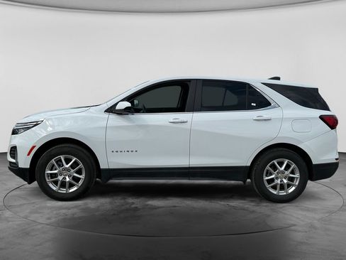 Used 2024 Chevrolet Equinox LT AWD/4WD image 5