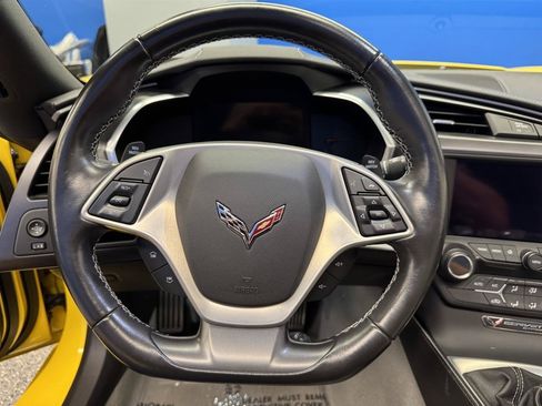 Used 2016 Chevrolet Corvette Stingray Coupe RWD image 23