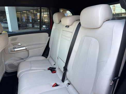 Used 2023 Mercedes-Benz EQB 250+ w/ Exclusive Package image 35