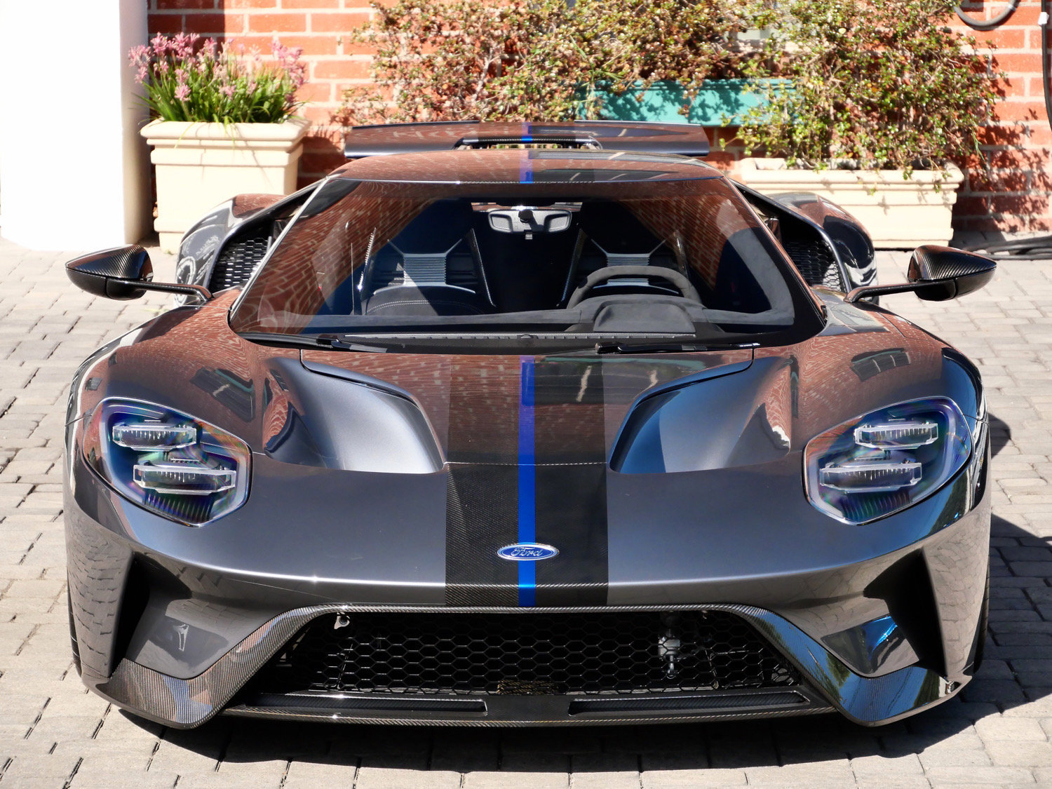 Used 2020 Ford GT Carbon Series RWD image 38