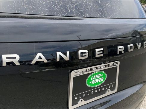 Used 2024 Land Rover Range Rover SE AWD/4WD image 29