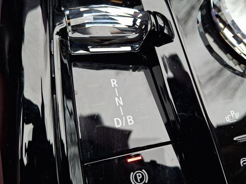 Certified 2025 BMW i5 M60 w/ Executive Package image 15