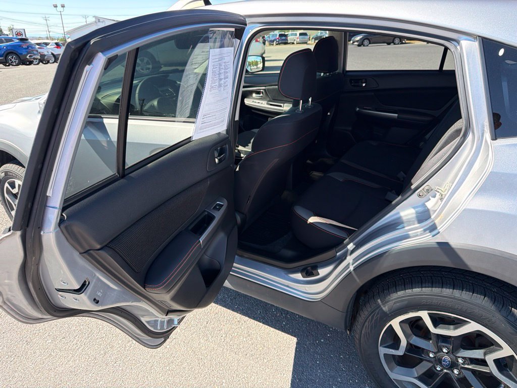 Used 2017 Subaru Crosstrek 2.0i Premium AWD/4WD image 15