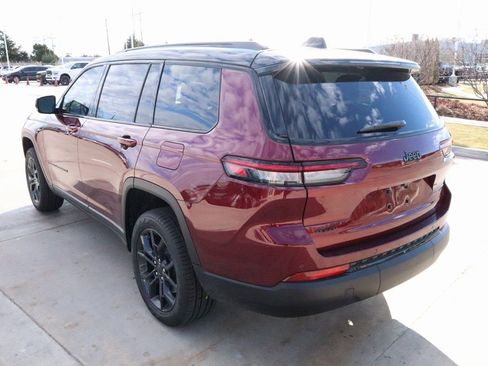 New 2025 Jeep Grand Cherokee L Limited AWD/4WD image 26