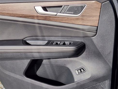 New 2025 Volkswagen Atlas SEL Premium R-Line image 20