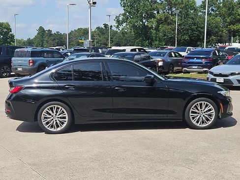 Used 2023 BMW 330i Sedan w/ Premium Package RWD image 4