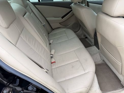 Used 2010 Nissan Altima 2.5 SL w/ SL Pkg FWD image 19