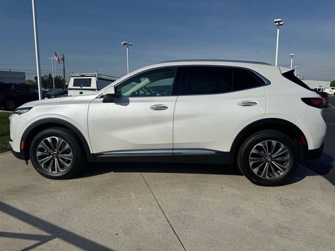 Used 2024 Buick Envision Preferred AWD/4WD image 4