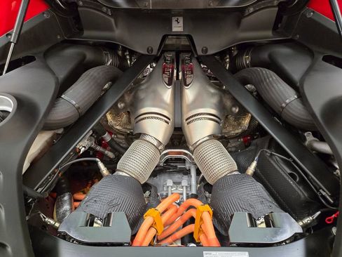 Used 2025 Ferrari 296 GTB RWD image 20