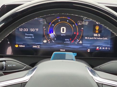 New 2026 Chevrolet Traverse Z71 w/ Enhanced Driving Package image 12