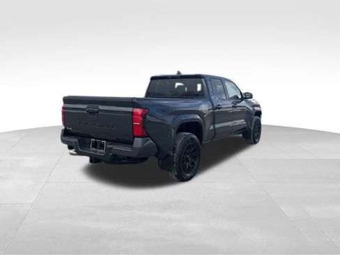 Certified 2025 Toyota Tacoma SR5 image 5