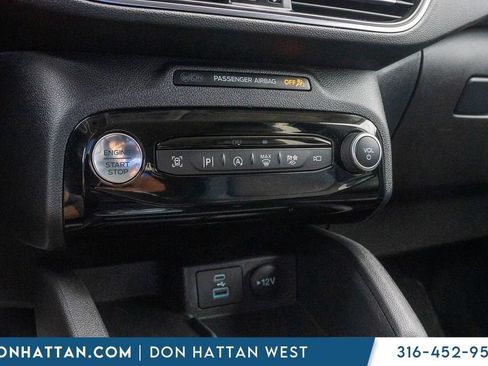 Used 2023 Ford Escape Platinum AWD/4WD image 11