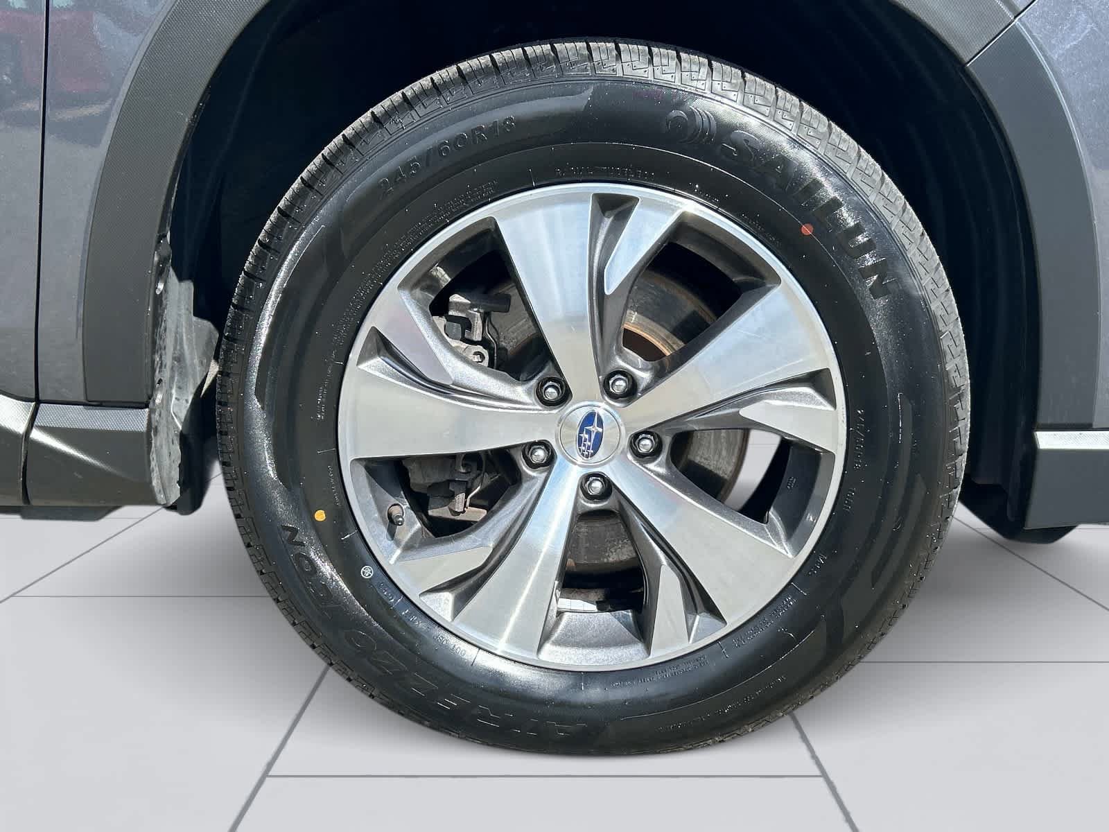 Used 2025 Subaru Ascent Premium AWD/4WD image 12