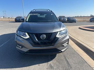 Used 2018 Nissan Rogue SV w/ Premium Package video 2