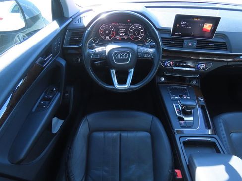 Used 2018 Audi Q5 2.0T Premium image 5