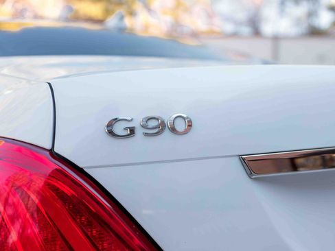 Used 2017 Genesis G90 5.0 Ultimate image 23