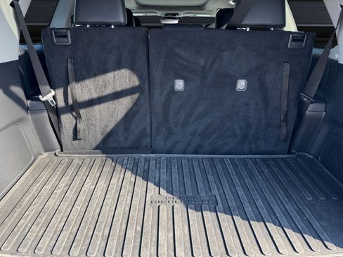 Used 2024 Toyota Grand Highlander Limited image 12