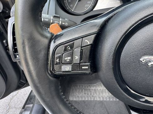 Used 2015 Jaguar F-TYPE S RWD image 21