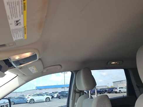 Used 2011 Jeep Grand Cherokee Laredo image 11