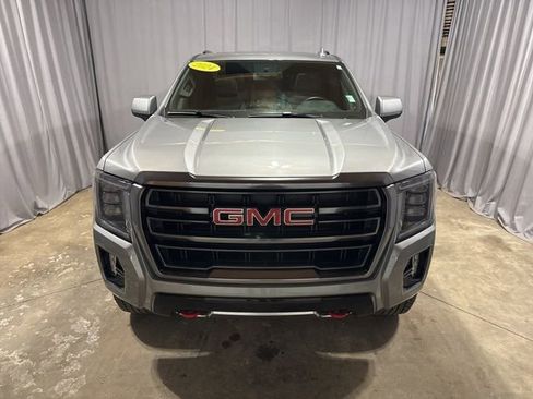 Used 2024 GMC Yukon AT4 AWD/4WD image 6