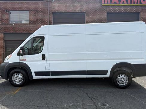 Used 2017 RAM ProMaster 2500 image 9