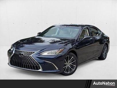 Used 2025 Lexus ES 350 w/ Premium Package