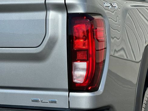 New 2026 GMC Sierra 2500 SLE w/ SLE Value Package; AWD/4WD image 7