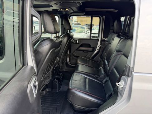 Used 2020 Jeep Gladiator Rubicon image 26