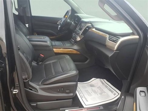 Used 2017 GMC Yukon XL Denali w/ Open Road Package image 19