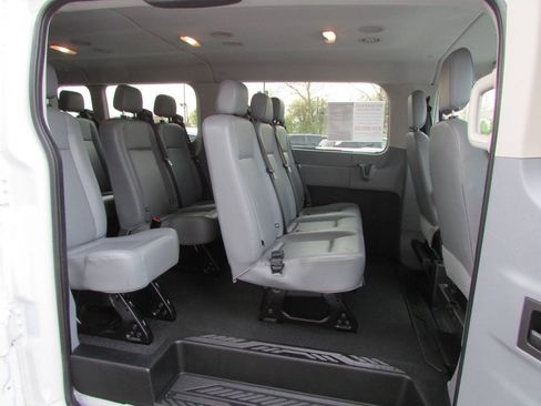 Used 2016 Ford Transit 350 XL RWD image 6