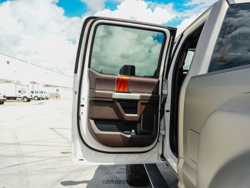 Used 2017 Ford F450 King Ranch w/ King Ranch Ultimate Package image 47