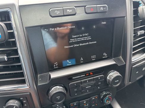 Used 2016 Ford F150 XLT w/ Equipment Group 302A Luxury AWD/4WD image 22