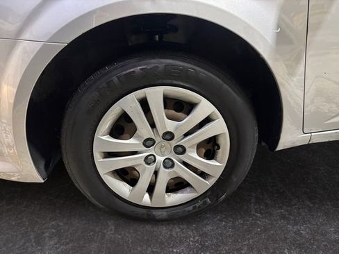 Used 2018 Chevrolet Sonic LS FWD image 14