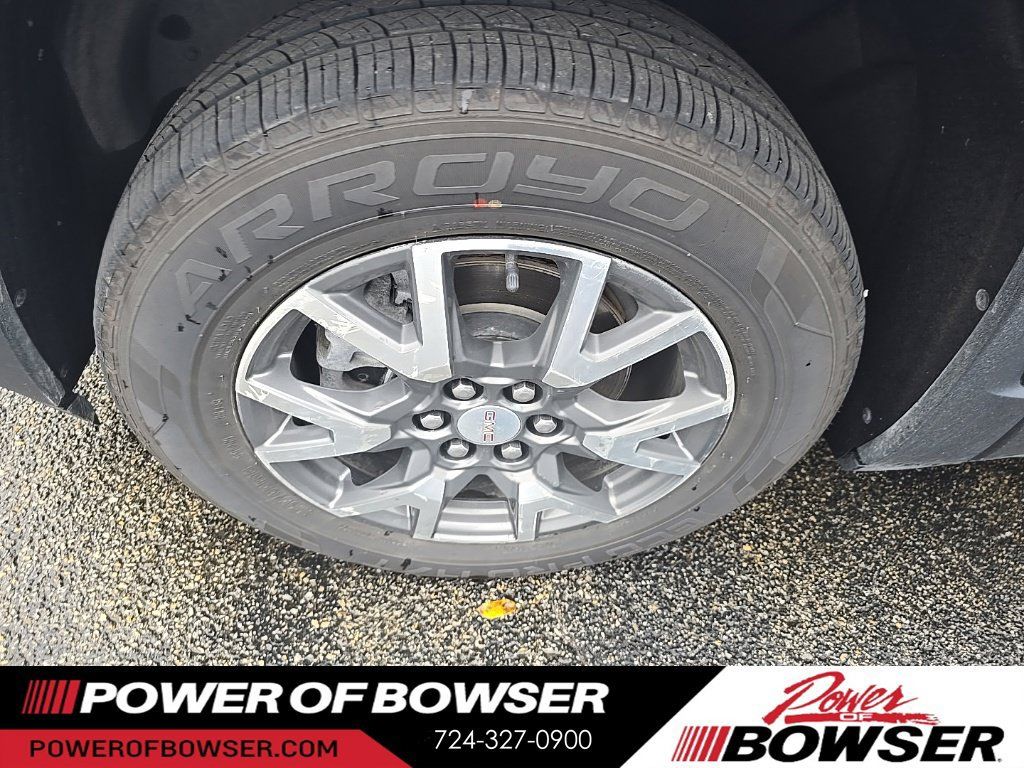 Used 2022 GMC Acadia SLE w/ Driver Convenience Package AWD/4WD image 9