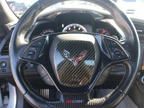 Used 2019 Chevrolet Corvette Z06 RWD image 19