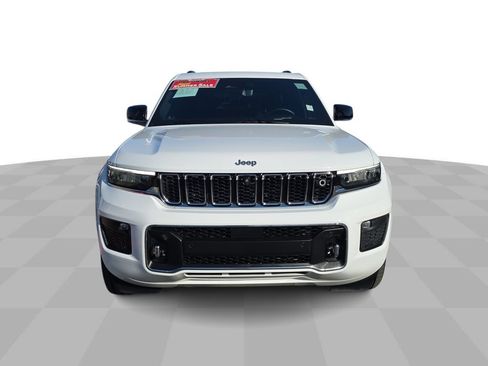 Used 2022 Jeep Grand Cherokee Overland w/ Adv Protech Group III RWD image 3